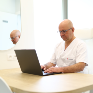 What to do about a Pilonidal Cyst before seeing a Doctor?